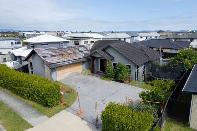 Photo of property in 32 Glaisdale Crescent, Flagstaff, Hamilton, 3210