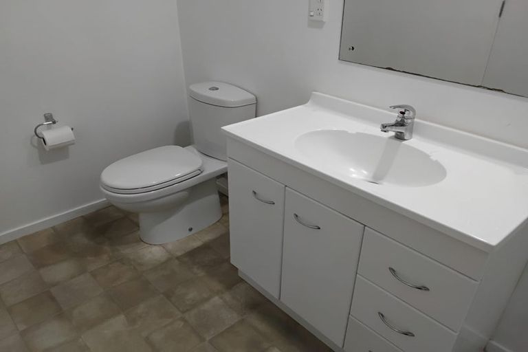 Photo of property in 1/54 Rutherford Street, Woolston, Christchurch, 8023