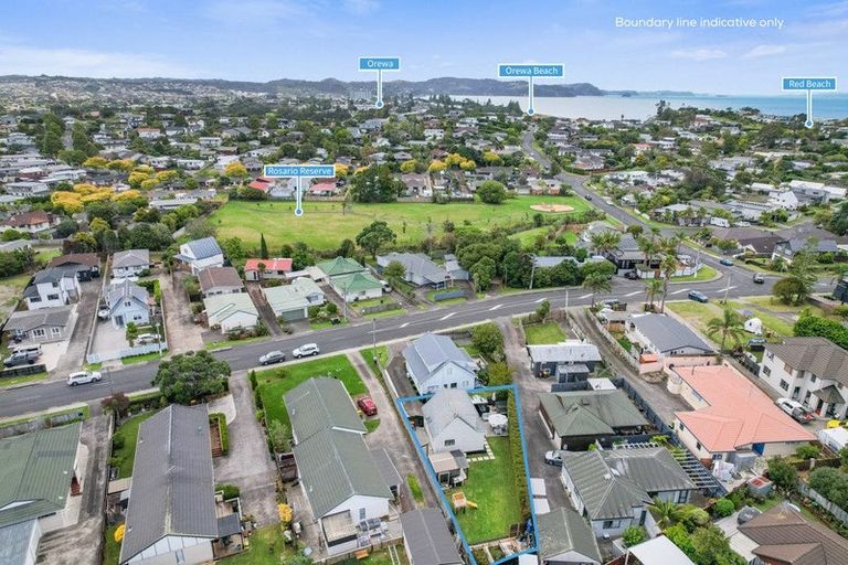 Photo of property in 16b Bay Street, Red Beach, 0932