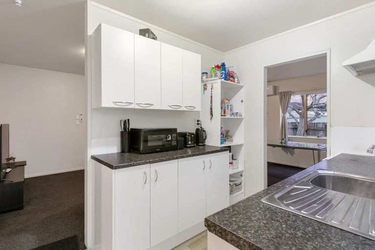 Photo of property in 32 Heathdale Crescent, Papakura, 2110