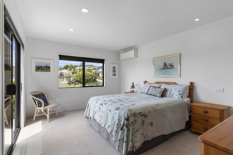 Photo of property in 203 The Drive, Whangamata, 3620