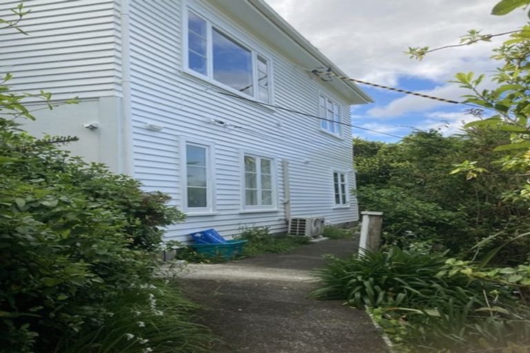 Photo of property in 93 Balfour Street, Mornington, Wellington, 6021