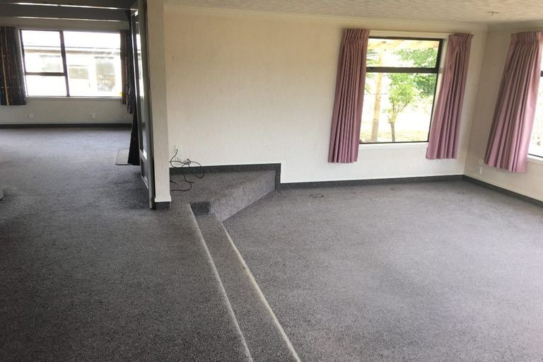 Photo of property in 401 Wairakei Road, Burnside, Christchurch, 8053