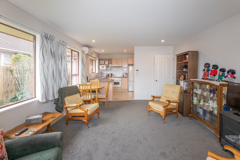 Photo of property in 46 Marriotts Road, North New Brighton, Christchurch, 8083