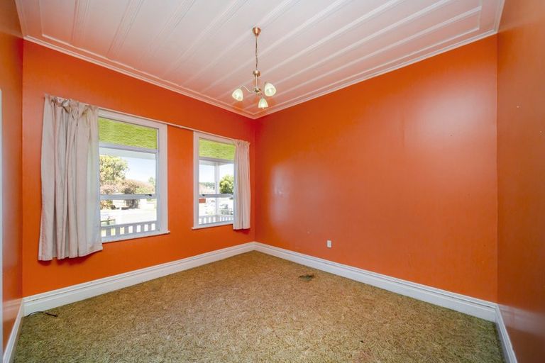 Photo of property in 116 Fairfield Road, Hawera, 4610