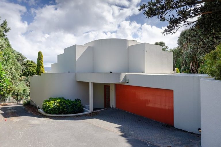 Photo of property in 65 Nevay Road, Miramar, Wellington, 6022