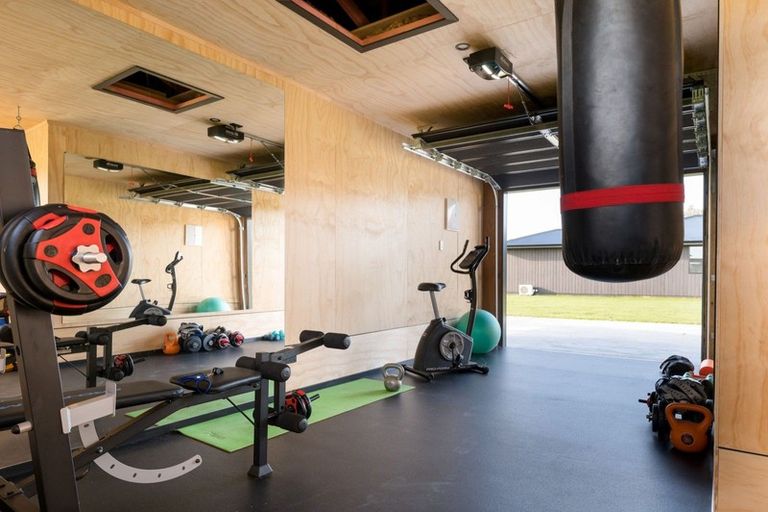 Photo of property in 205 Aspin Road, Cambridge, 3496