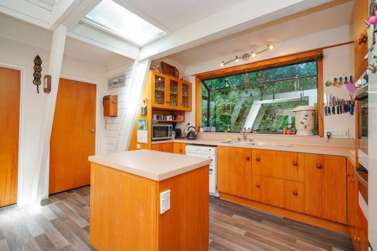 Photo of property in 30 Rakiura Parade, Otatara, Invercargill, 9879