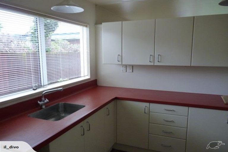 Photo of property in Burkedale Court, 5/105 Burke Street, Sydenham, Christchurch, 8023