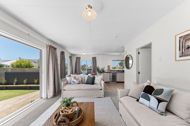 Photo of property in 43a Wallace Place, Westown, New Plymouth, 4310