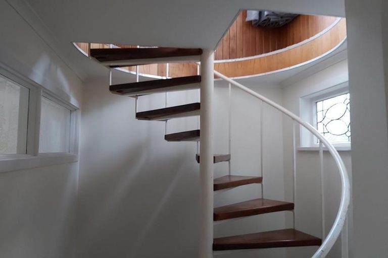 Photo of property in 156 Totara Road, Miramar, Wellington, 6022