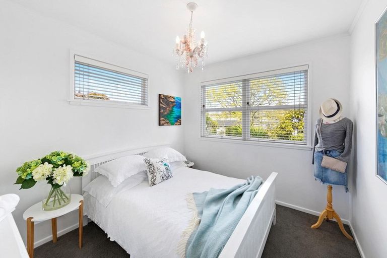 Photo of property in 10 Pembroke Crescent, Glendowie, Auckland, 1071