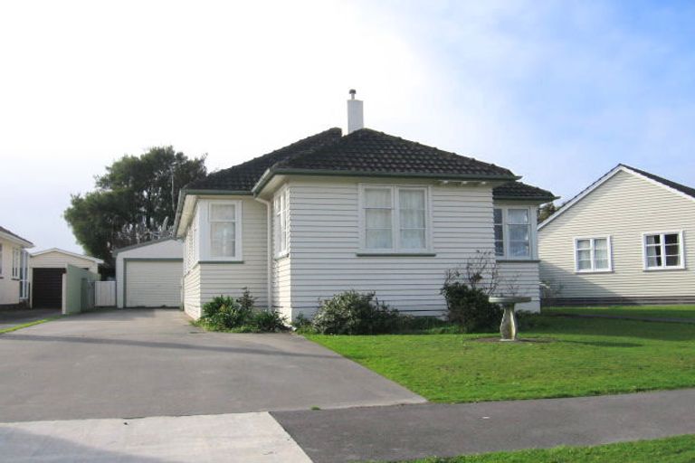 Photo of property in 15 Upham Terrace, Roslyn, Palmerston North, 4414