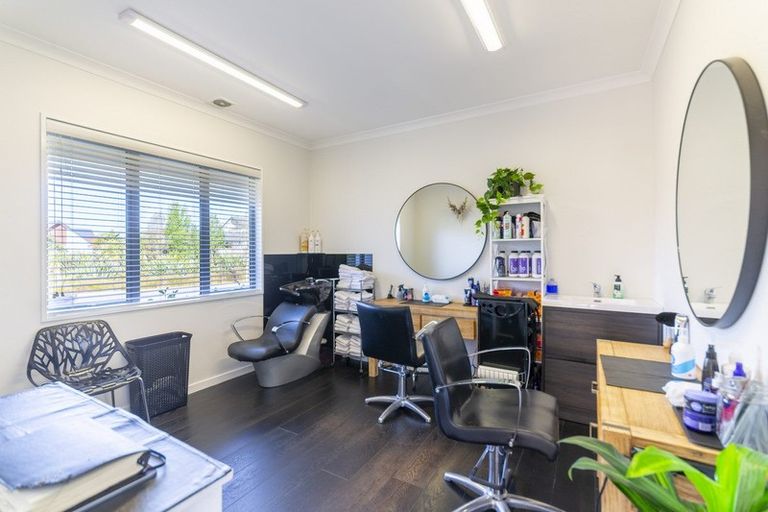 Photo of property in 64 Bluestone Drive, Parklands, Christchurch, 8083