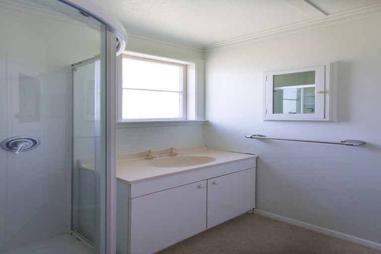 Photo of property in 172 Vogel Street, Roslyn, Palmerston North, 4414