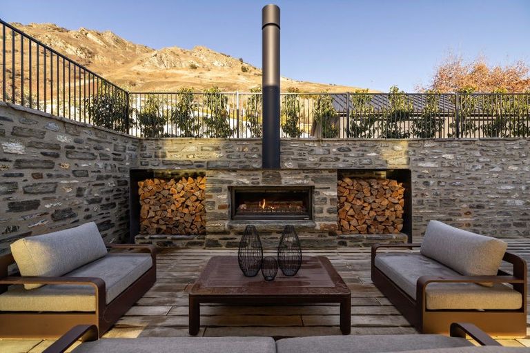 Photo of property in 83 Sicilian Lane, Lake Hayes, Queenstown, 9371