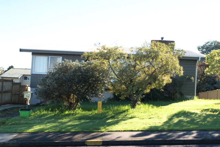Photo of property in 13 Rodney Street, Howick, Auckland, 2014