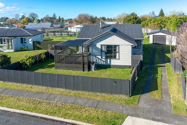 Photo of property in 5 Ettrick Place, Tokoroa, 3420