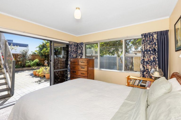 Photo of property in 3 James Street, Westshore, Napier, 4110