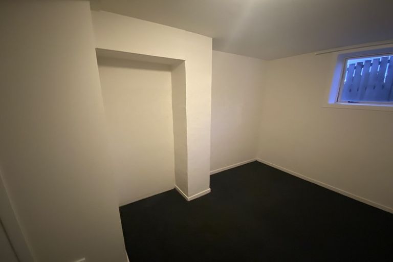 Photo of property in 318 West Coast Road, Glen Eden, Auckland, 0602