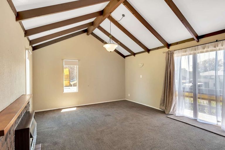 Photo of property in 8 Banks Place, Tawhero, Whanganui, 4501