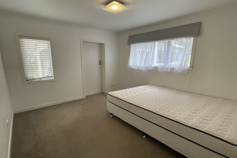 Photo of property in 14 Theodora Place, Mairangi Bay, Auckland, 0630