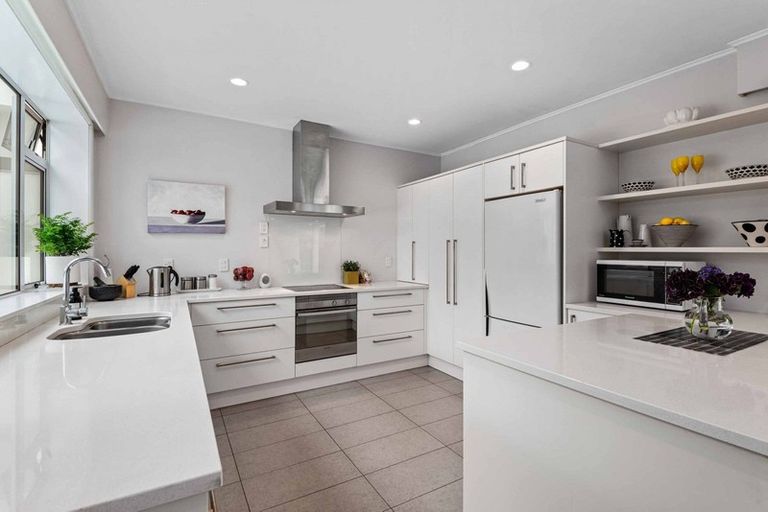 Photo of property in 352a Marshs Road, Halswell, Christchurch, 8025