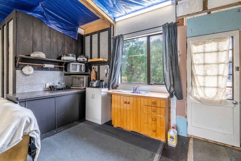 Photo of property in 882 Tahakopa Valley Road, Tahakopa, Owaka, 9586