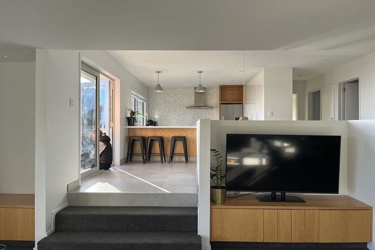 Photo of property in 37 Soleares Avenue, Mount Pleasant, Christchurch, 8081