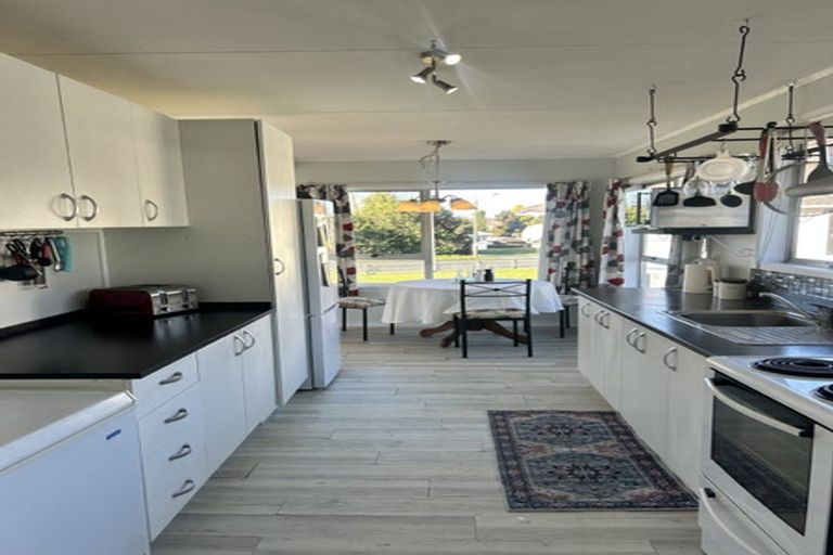 Photo of property in 28 Papanui Street, Tokoroa, 3420