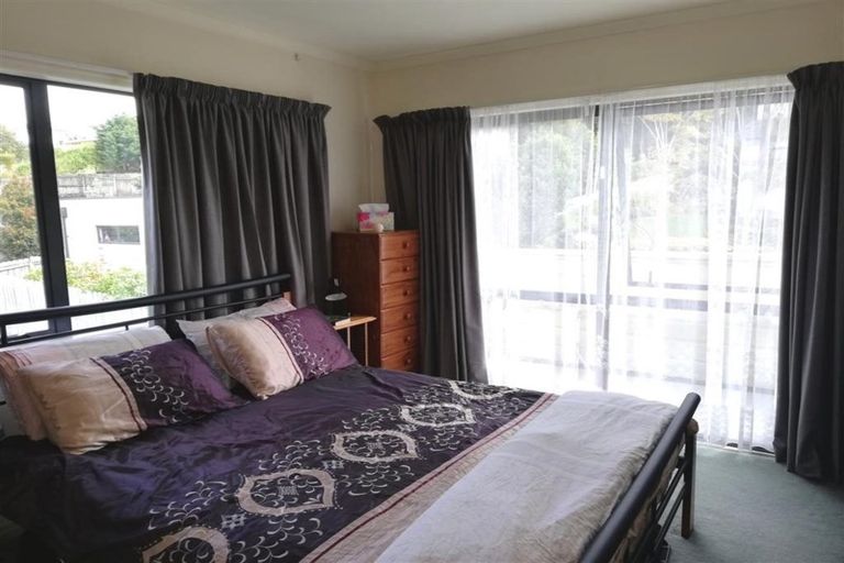 Photo of property in 19 Virginia Street, Henderson, Auckland, 0612