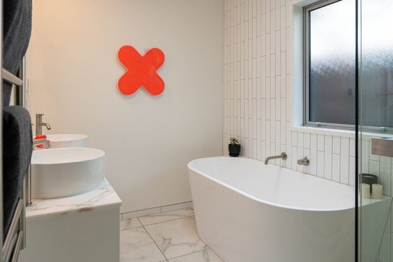 Photo of property in 54a Duart Road, Havelock North, 4130