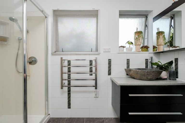 Photo of property in 17 Newton Street, Outer Kaiti, Gisborne, 4010