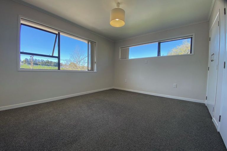 Photo of property in 159 Triangle Road, Massey, Auckland, 0614
