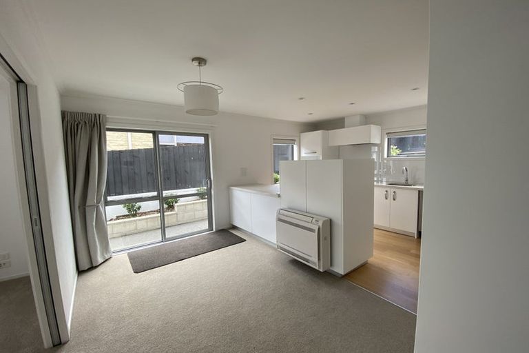 Photo of property in 2/158 Centaurus Road, Saint Martins, Christchurch, 8022