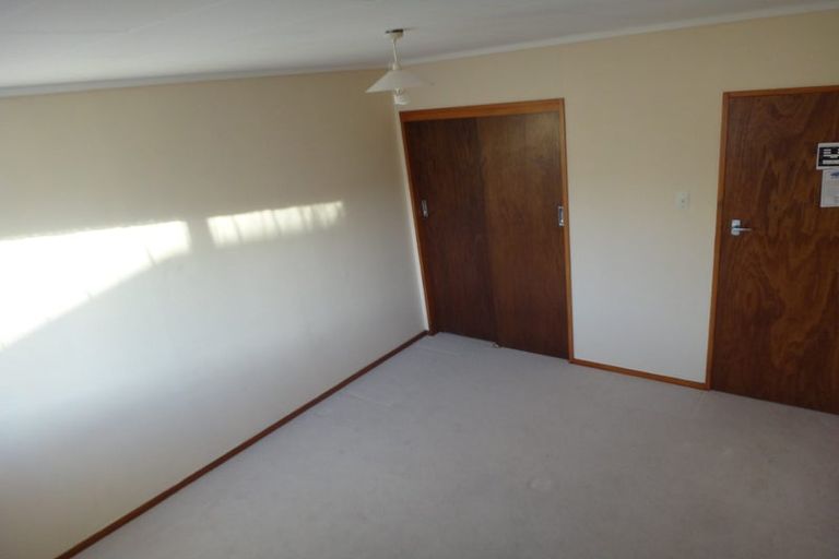 Photo of property in 15 Papakowhai Court, West End, Palmerston North, 4412