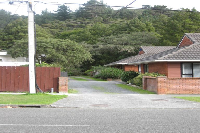 Photo of property in 48 Tawhai Street, Stokes Valley, Lower Hutt, 5019