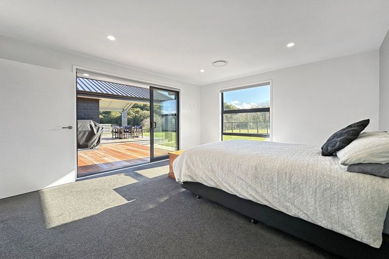 Photo of property in 46 Montgomery Crescent, Kinloch, Taupo, 3377