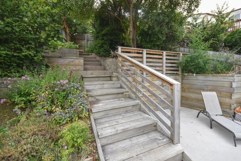 Photo of property in 2 Doon Street, Vauxhall, Dunedin, 9013