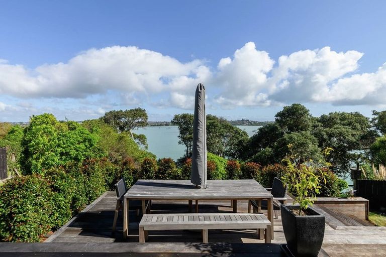 Photo of property in 26 Falstaff Place, Half Moon Bay, Auckland, 2012