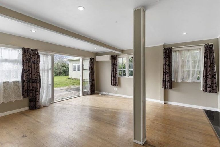 Photo of property in 65 Hillcrest Road, Papatoetoe, Auckland, 2025