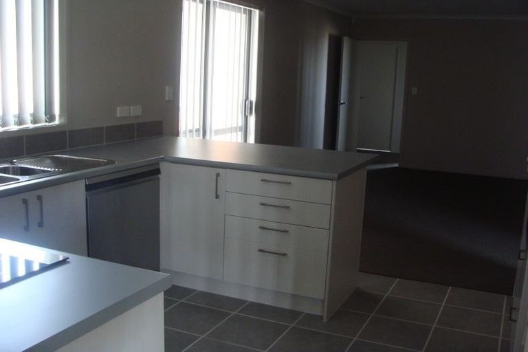 Photo of property in 5 Abby Close, Pukekohe, 2120