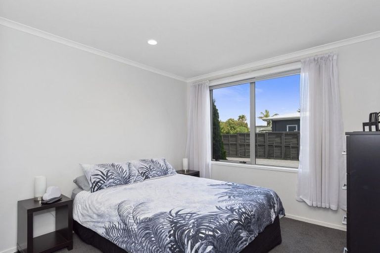 Photo of property in 11 Oriental Parade, Papamoa Beach, Papamoa, 3118