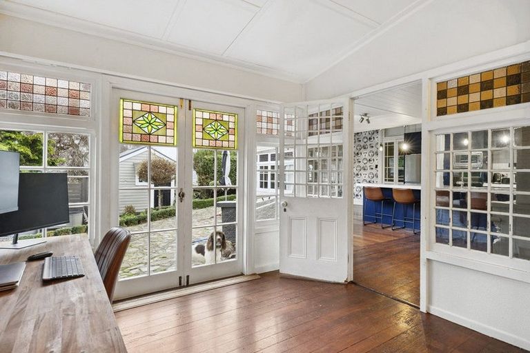 Photo of property in 19 Middleton Road, Kew, Dunedin, 9012