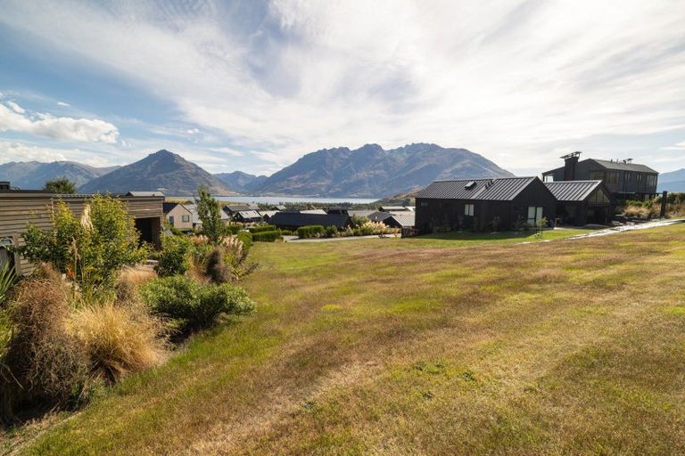 Photo of property in 5 Branigan Court, Jacks Point, Queenstown, 9371