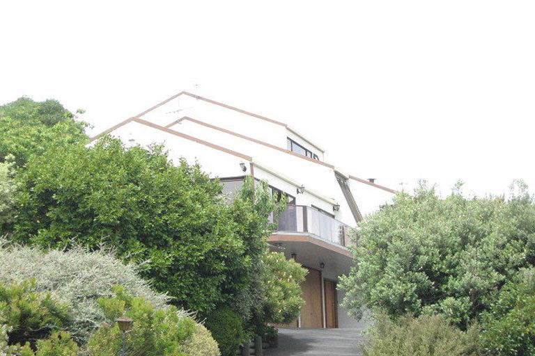 Photo of property in 5 Sedgwick Way, Westmorland, Christchurch, 8025
