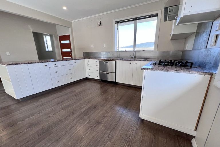 Photo of property in 30a Station Street, Alexandra, 9320