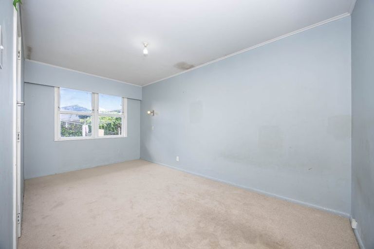 Photo of property in 16 Thornton Place, Melville, Hamilton, 3206