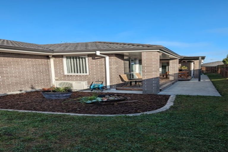 Photo of property in 18 Edgeview Crescent, Fitzroy, Hamilton, 3206