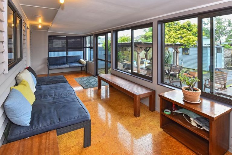 Photo of property in 34 Buckland Road, Mangere East, Auckland, 2024